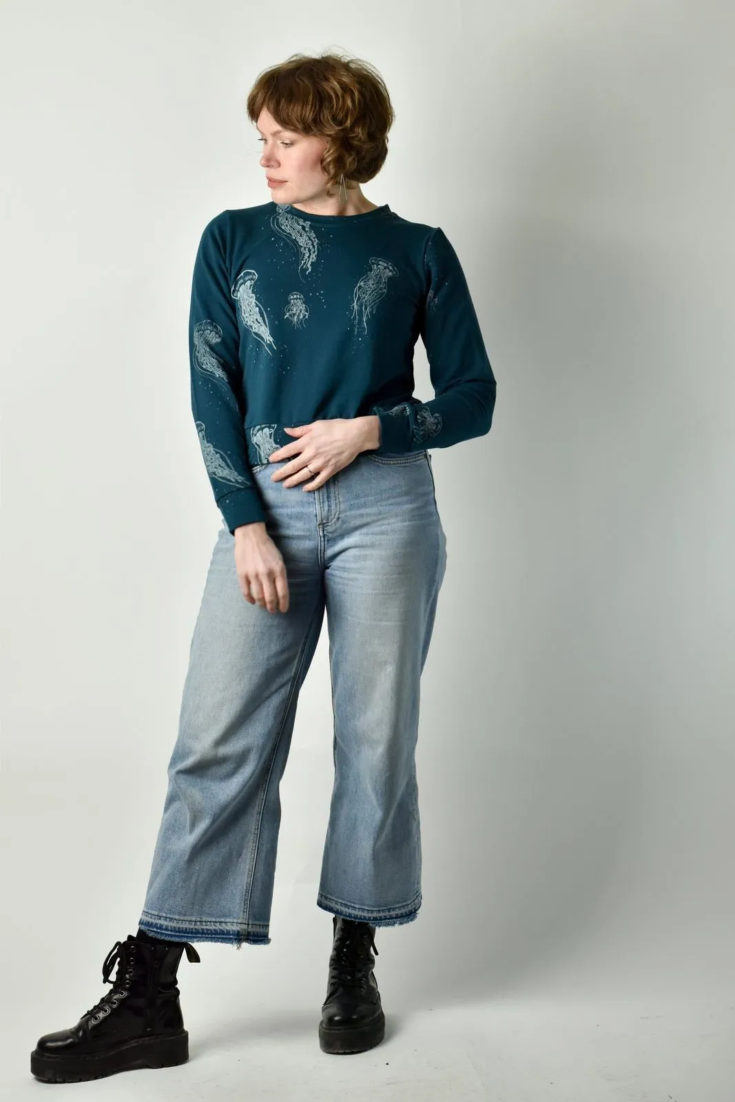 Cropped Sweatshirt - Jellyfish