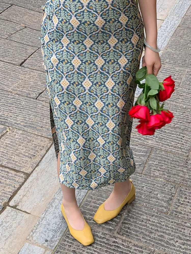 Goldie cheongsam (preorder)