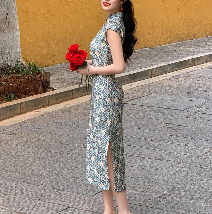 Goldie cheongsam (preorder)