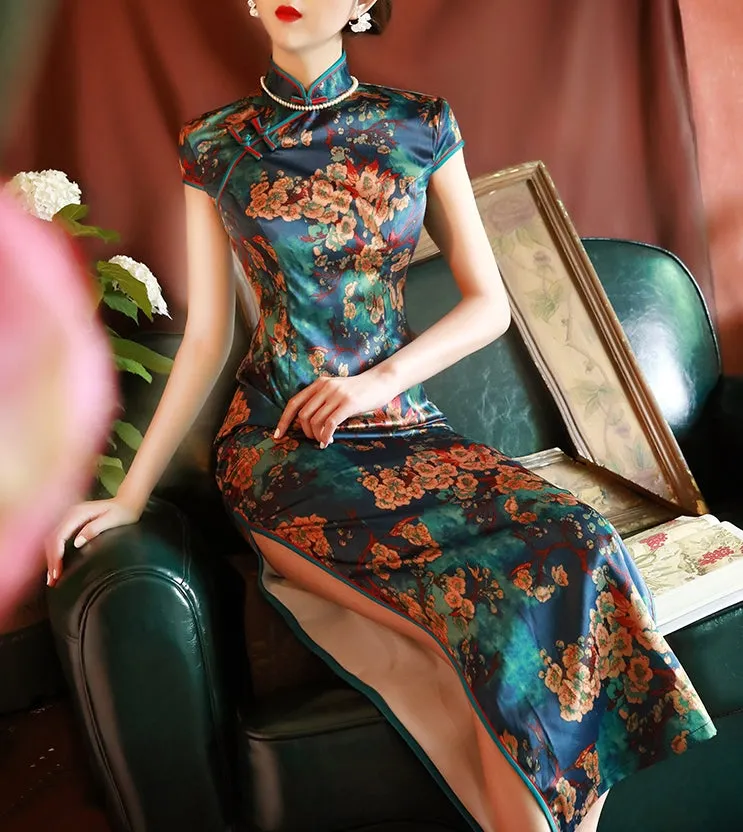Tang Cheongsam (preorder)