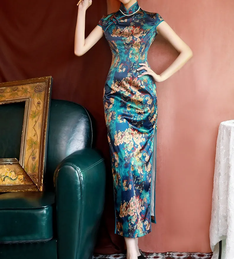 Tang Cheongsam (preorder)